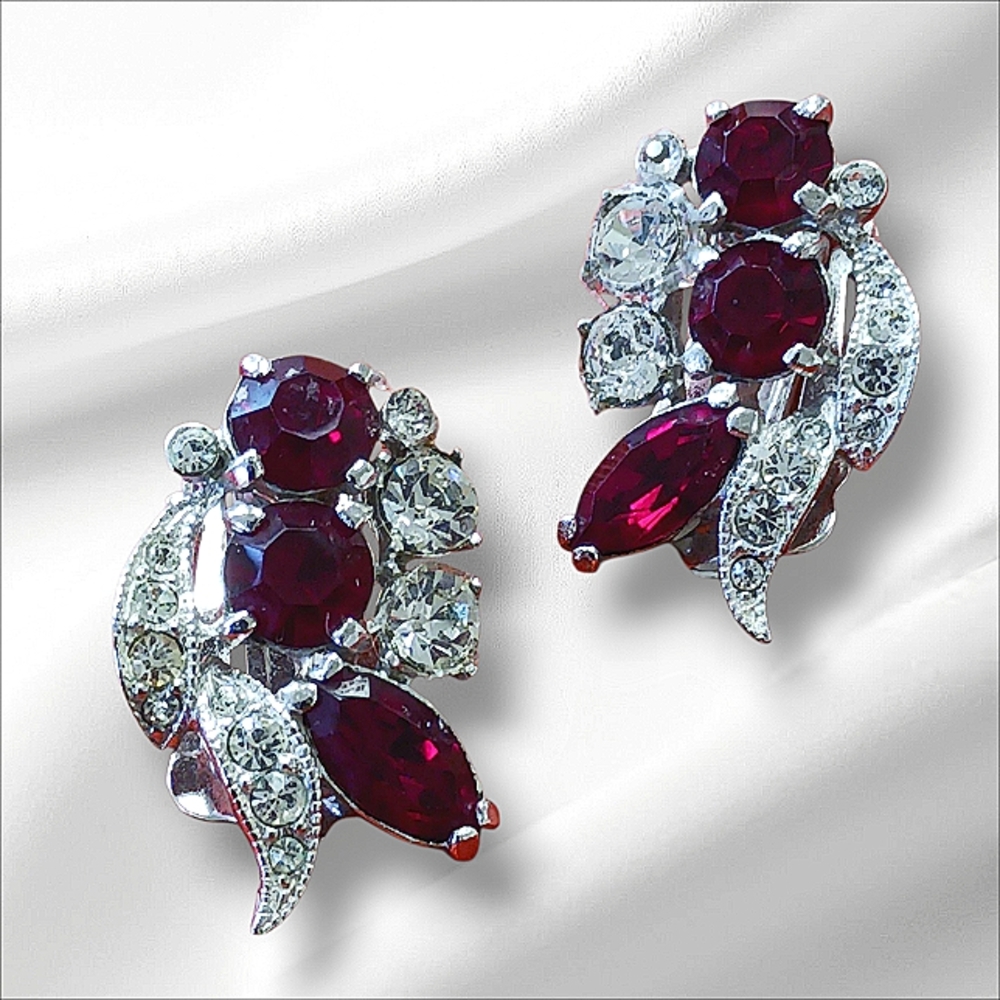 Eisenberg Clip On Earrings